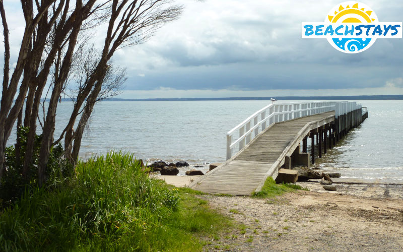 Grantville - Beach Stays: beach and coast accommodation, Victoria Australia